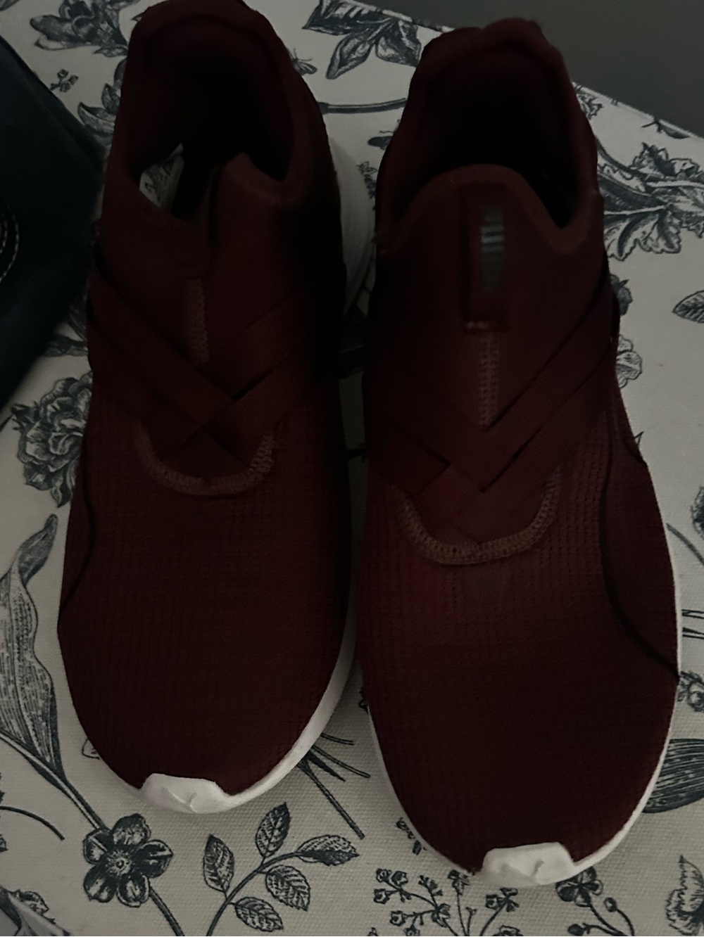 Puma Radiant slip ons. Burgundy size 8.